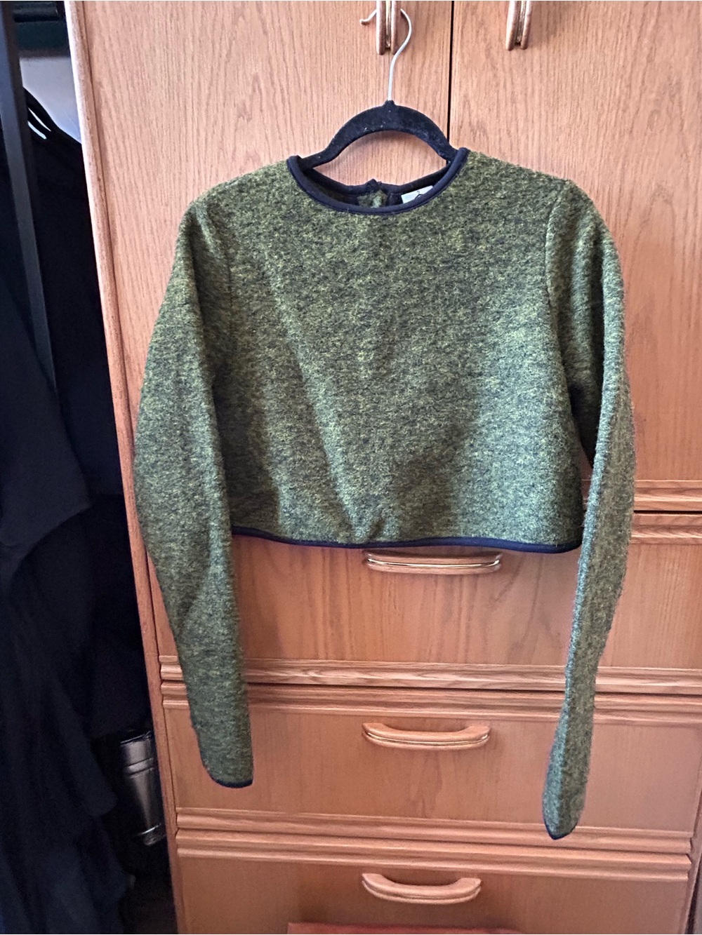 Cropped Wool Olive Crewneck Sweater with Black Contrast Trim